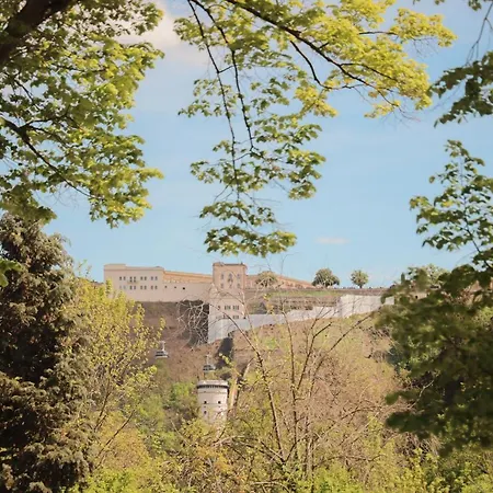 Jawo Koblenz Modern & Zentral