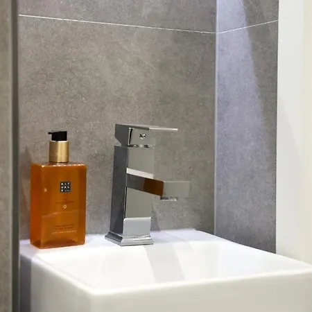 Jawo Koblenz Modern & Zentral * Coblenza